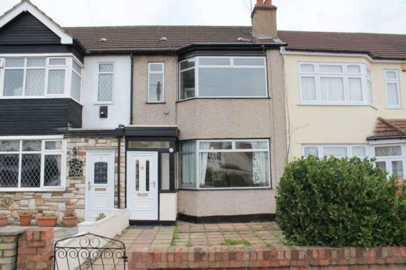 3 bedroom Terraced f...